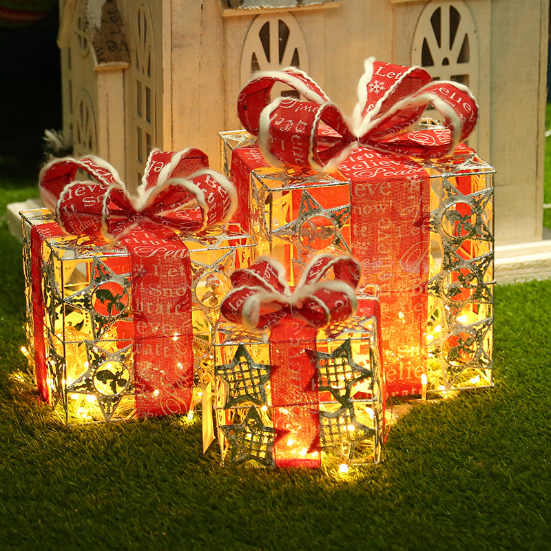 Christmas gift box Christmas tree decorations wrought iron gift box three-piece shopping mall cabinet decoration