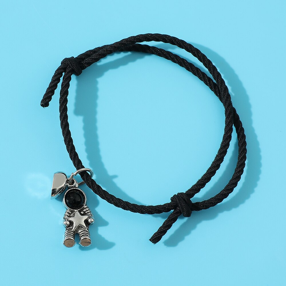 Fashion Magnetic Couple Bracelets for Lovers Astronaut Pendant Women Men Adjustable Bracelet Love Anniversary Jewelry Gift