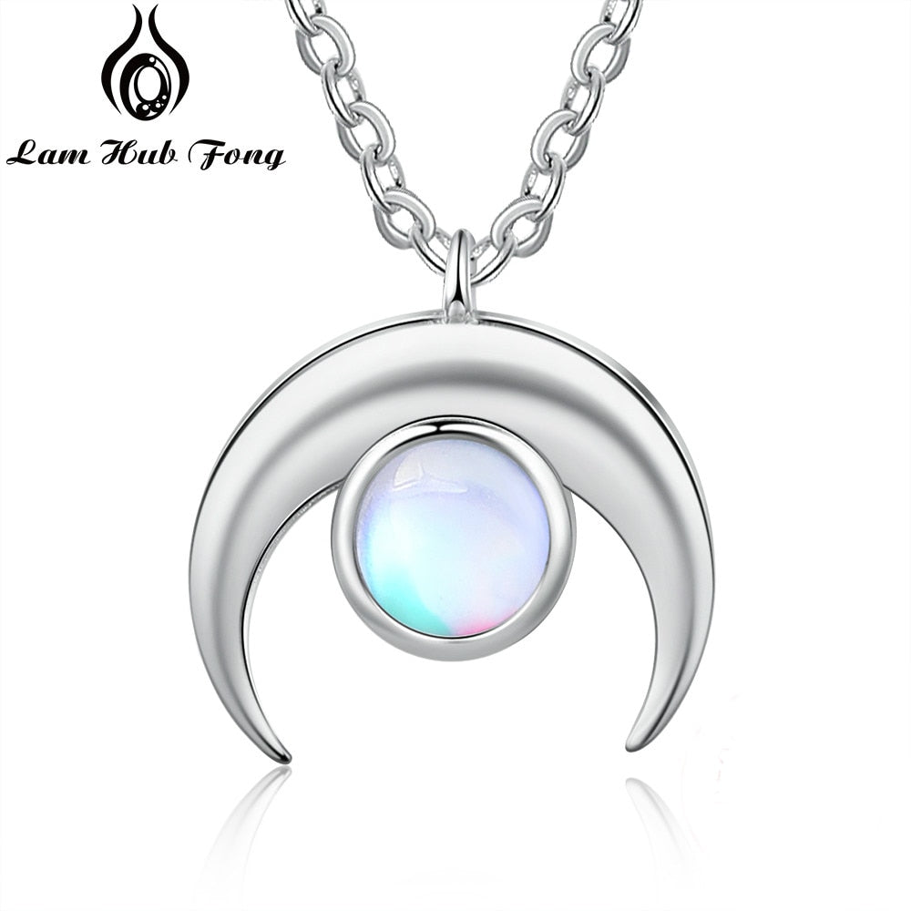Silver Color Moonstone Necklaces Cute Sun and Moon Necklaces Pendant Romantic Women's Neck Chain Fashion Jewelry Gift for Women