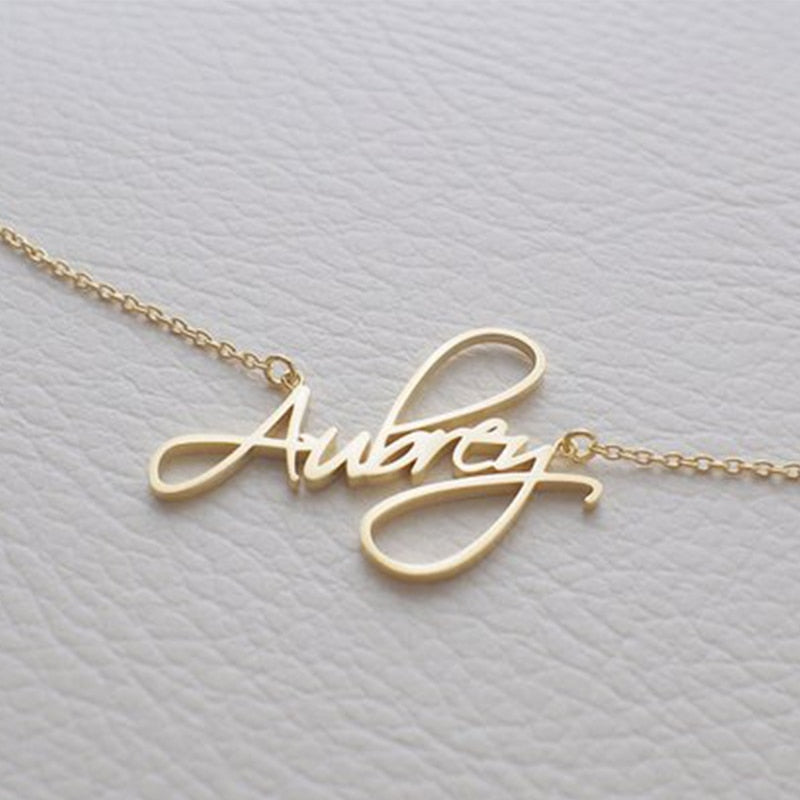 Personality Woman Necklace Name Custom Necklace Golden Cursive Letter Necklace Couple Stainless Steel Pendant Romantic Gift BFF