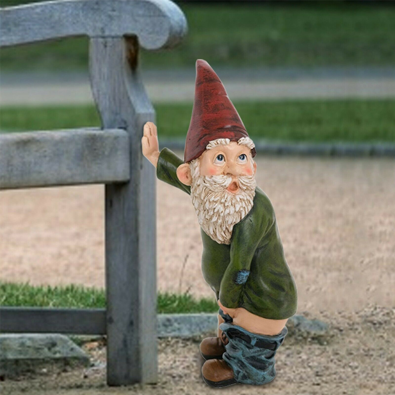 Naughty Garden Gnome Peeing Resin Garden Dwarf Statue Lawn Ornaments Home Decor